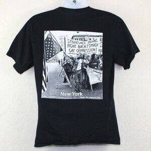 Vintage The Stonewall Inn New York LGBTQ Graphic T-Shirt Mens Medium